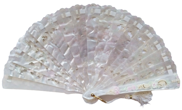 Spectacular Hand Fan